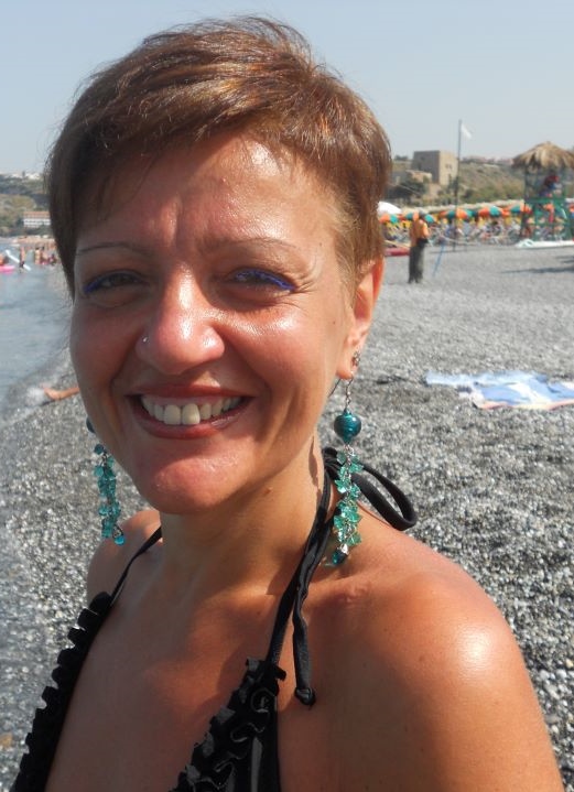 Antonella P. Red