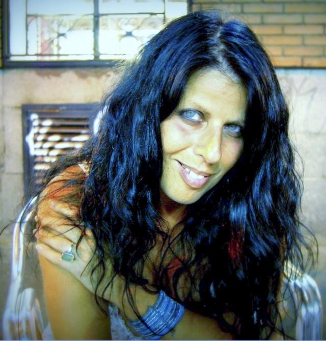 Nadia V Zurlo