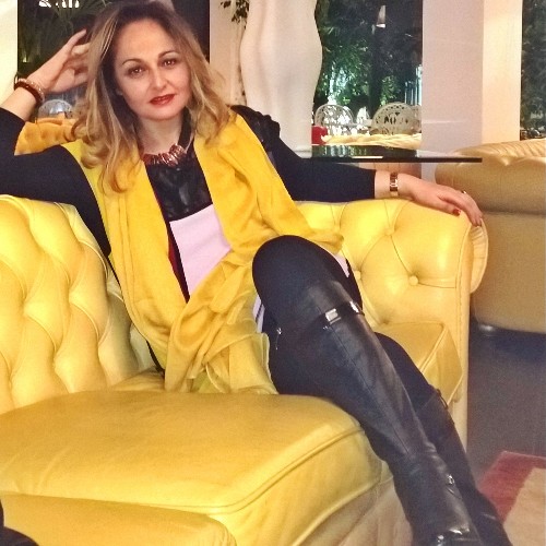 Romina Sfareni