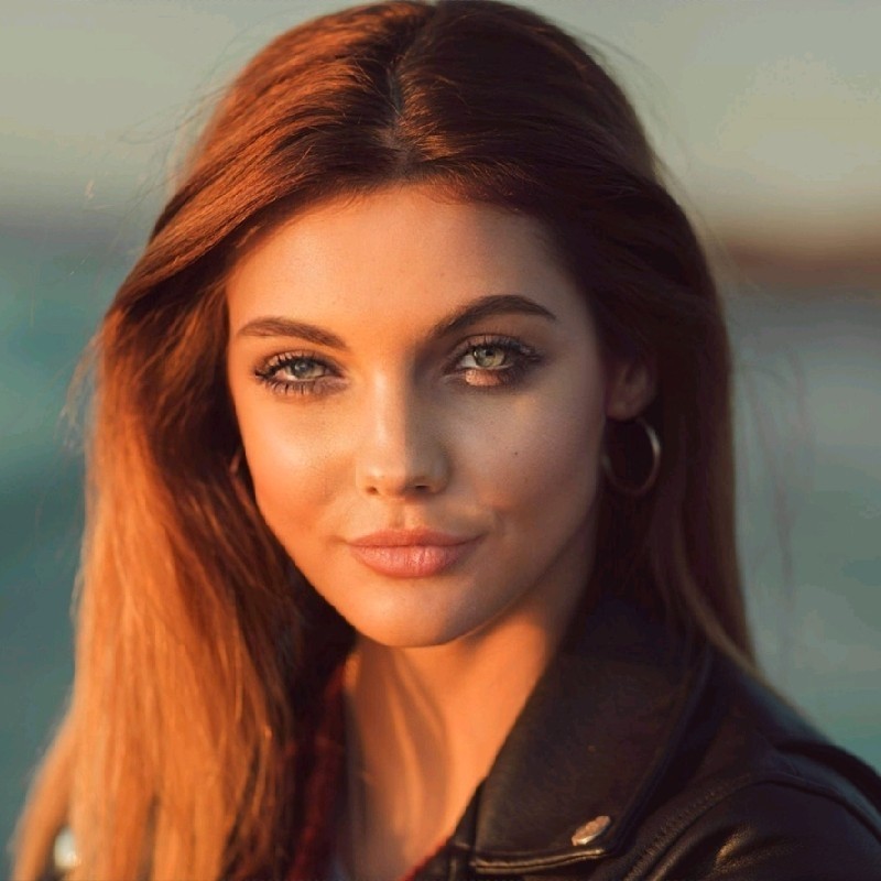 Valeria V.