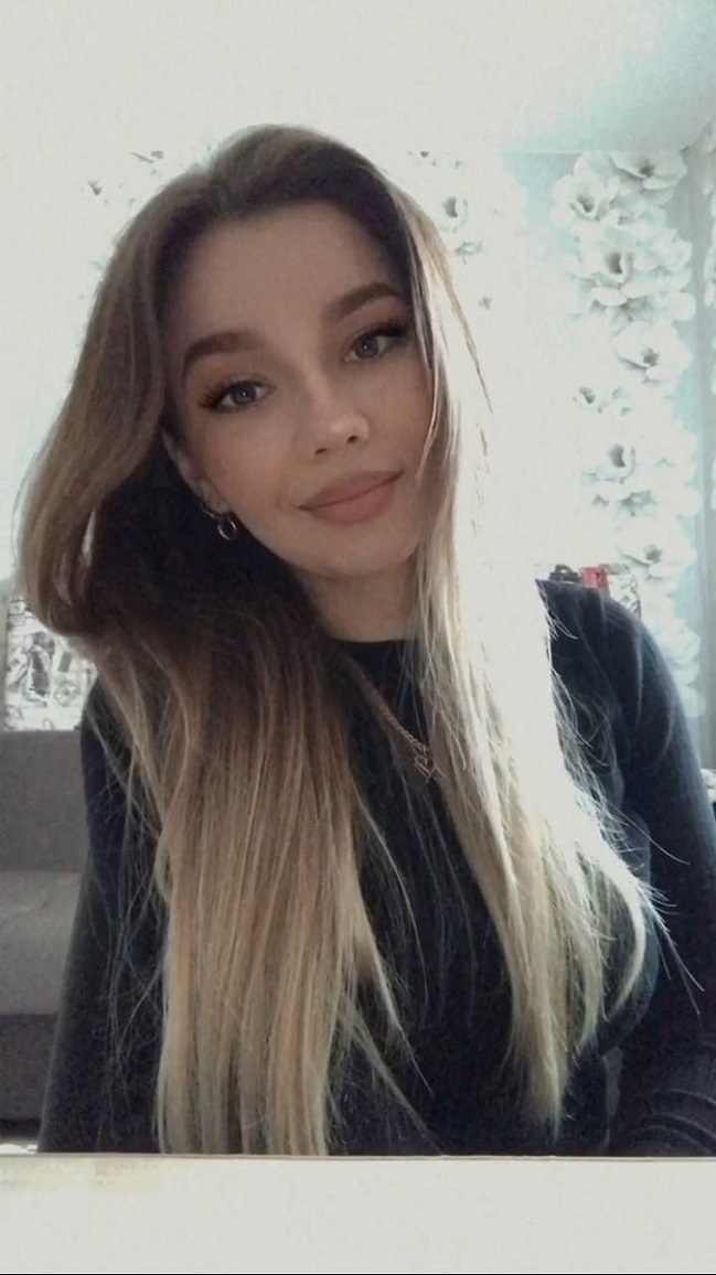 angela tomasse