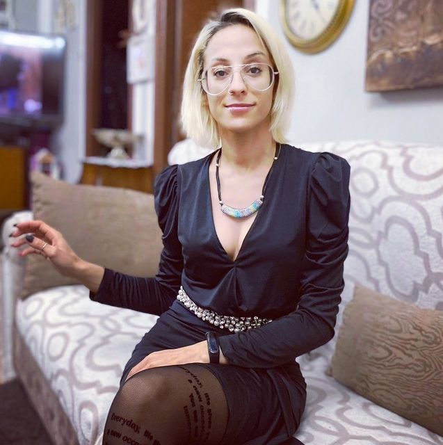 Stella Adam