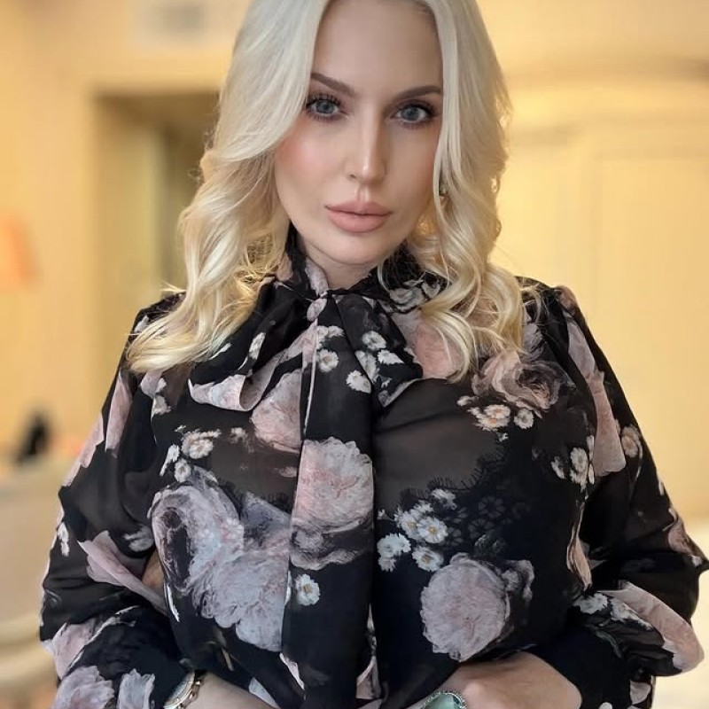 Irina (Ирина) Elshandiv