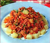 Stracetti in umido con patate